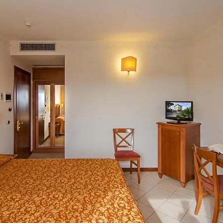 Ombrosa Hotel